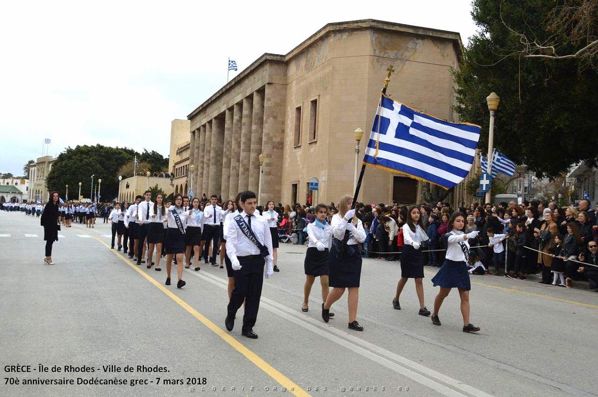 258- Rhodes- Defile Dodecanese grec.JPG